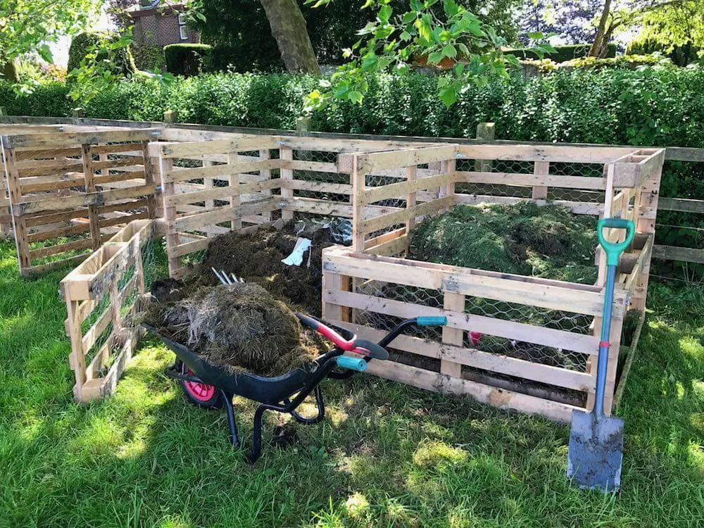 recycling in gardening